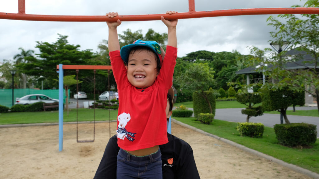 150 Header Artikel Otulgro Kebiasaan Bantu Anak Tinggi